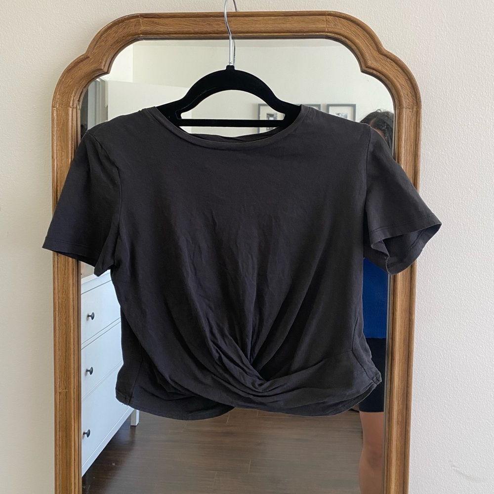 Basic black crop from Zara